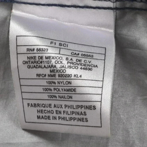 Nike Windbreaker  Jacket Blue Nylon Full Zip Reflective Stripes Size Large - Picture 10 of 12